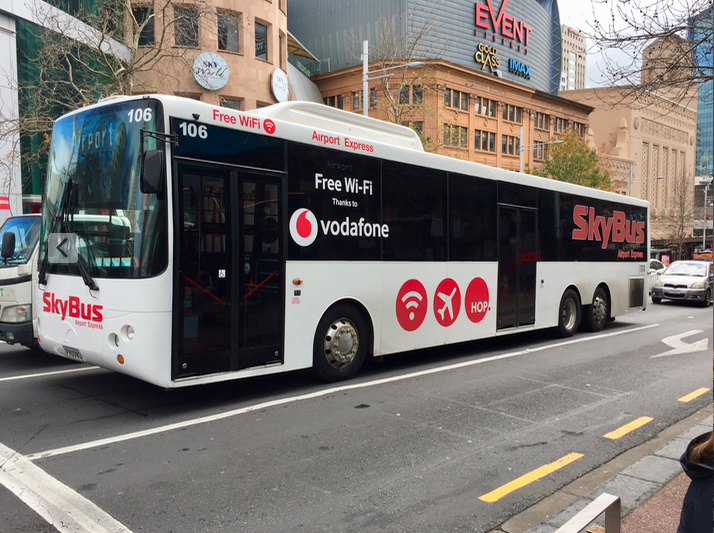 <br /><noscript><img decoding=