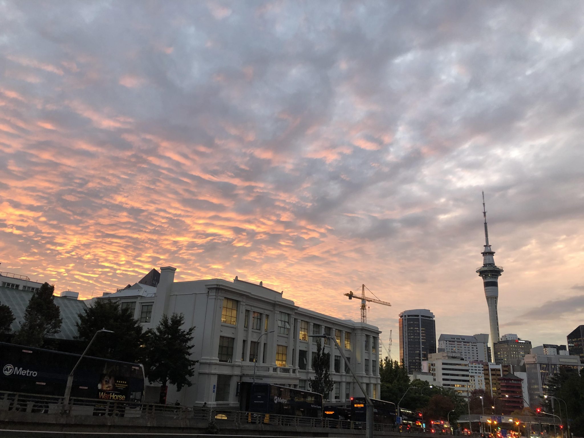 photo-1462759353907-b2ea5ebd72e7